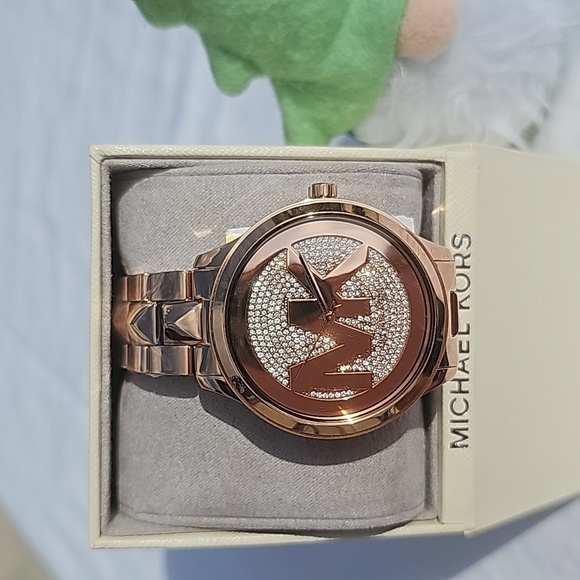 MICHAEL KORS ROSE GOLD RUNWAY MERCER RHINESTONE BEZEL 44mm QUARTZ WATCH - Picture 2 of 4